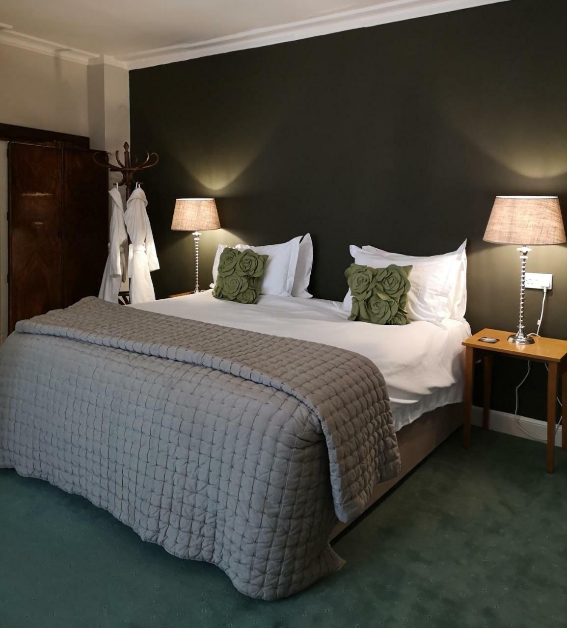 The Priory Bed & Breakfast Middleham Exterior photo